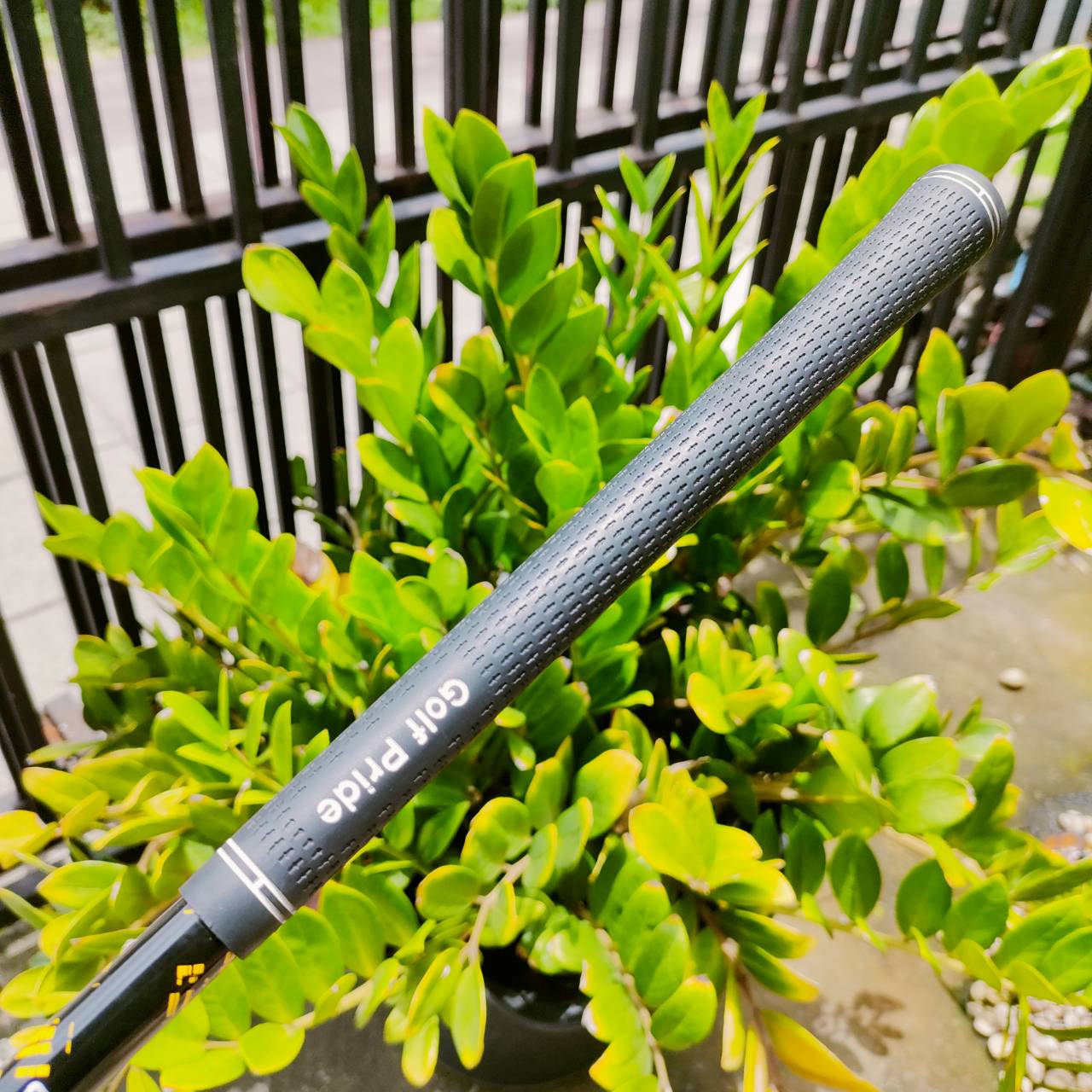 UST Mamiya ATTAS DAAAS FLEX 7X ความยาวเฉพาะก้าน 43.5 ติดกริพ GOLF PRIDE มาด้วย ของใหม่หมื่นกว่าบาทค่ะ!!! ก้านไม้กอล์ฟพรีเมี่ยมมือสอง ของแท้ By NakaraLuxurious