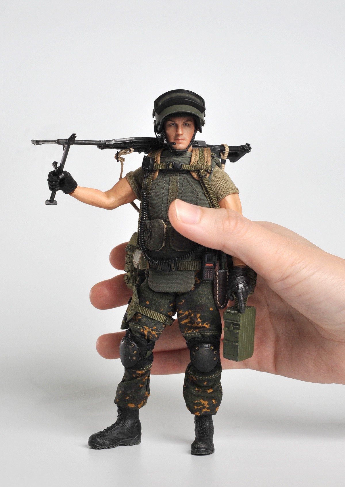 [สั่งจอง] Crazy Figure LW010 1/12 Russian alpha special forces machine gunner
