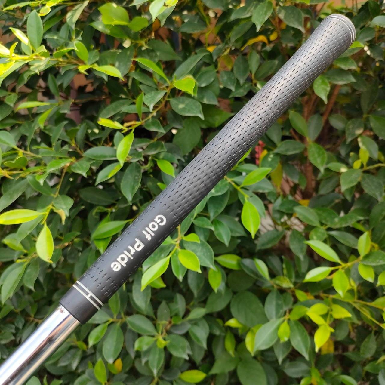 ชุดเหล็ก TOURSTAGE VIQ มีเหล็ก 4-9 เเละ PW ก้าน NS.PRO 950 FLEX R เหล็ก PREMIUM FORGED JAPAN สุดๆของคุณภาพ มี CAVITY ด้วย ตีทั้งง่าย นุ่ม มันส์ คมจัดๆครับ