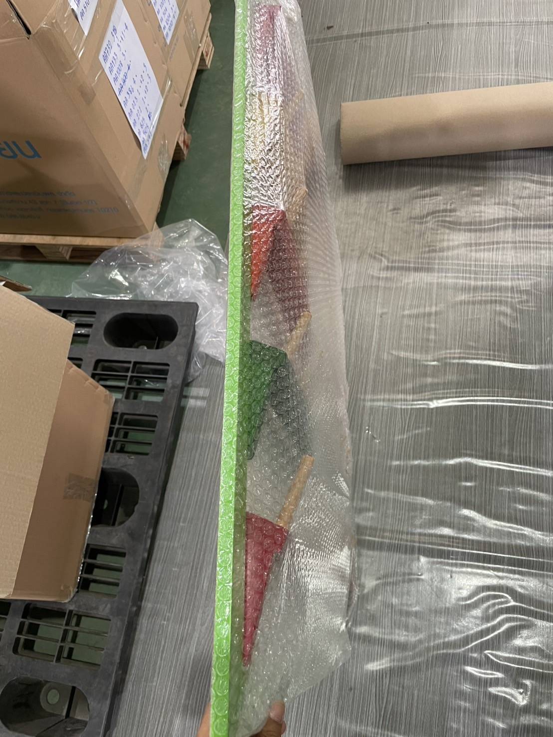 ชุดวางแก้วน้ำแบบแขวนผนัง 40ใบ ชั้นวางแก้วน้ำ ชั้นแขวนแก้ว, เฟอร์นิเจอร์เด็ก,ชั้นวางแก้ว