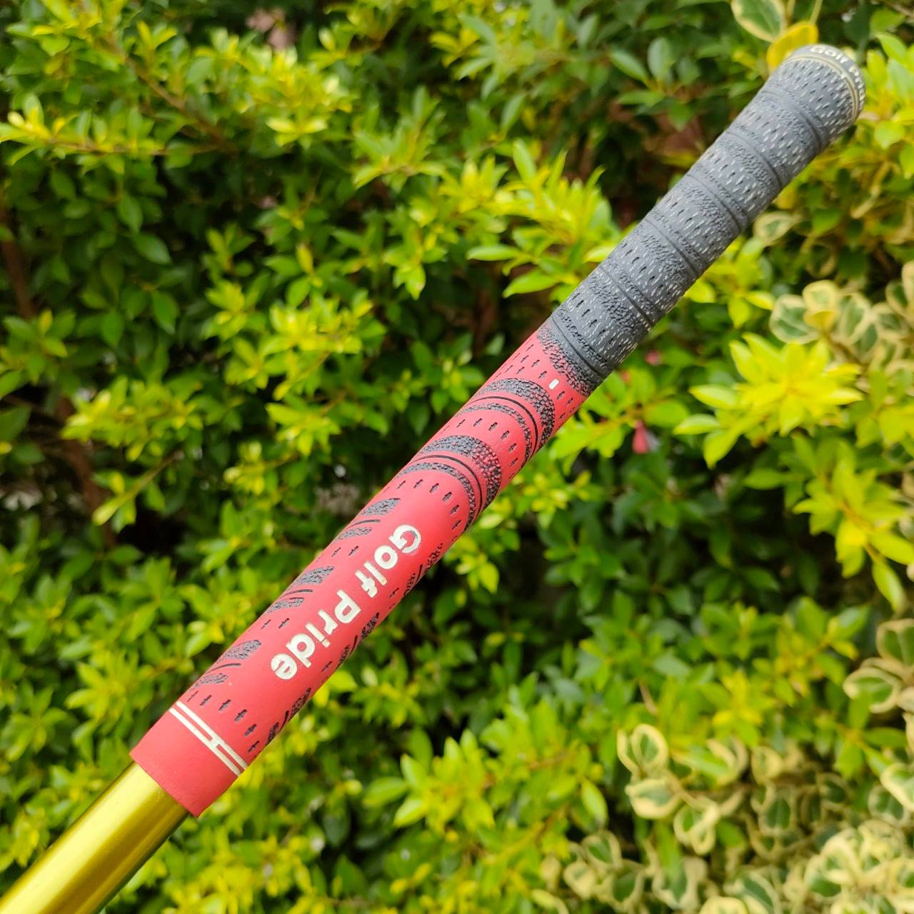 FW CLEVELAND LAUNCHER องศา15 ก้าน ALDILA NV FLEX R สภาพสวยนางฟ้า รุ่นนี้ตีดีมากๆๆ เป็นรุ่นดังรุ่นนึง หัวออกแบบมาได้เรียบหรู และรูปทรงลงตัว ไม้กอล์ฟมือสอง ของแท้ BY NakaraLuxurious