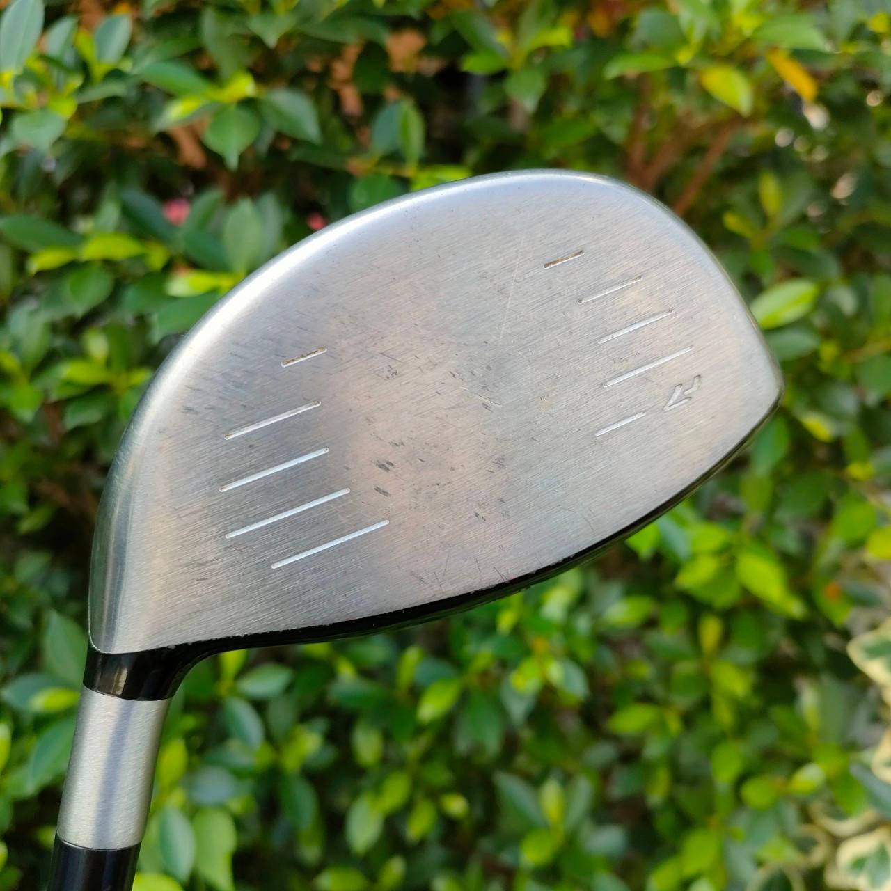 DRIVER TAYLORMADE R7 460 องศา 10.5 ก้าน RE*AX PLUS FLEX R รุ่นนี้หัวใหญ่ ถ่วงน้ำหนักสามจุด เน้นตีง่าย ตีตรง ครับ เสียงสนั่น