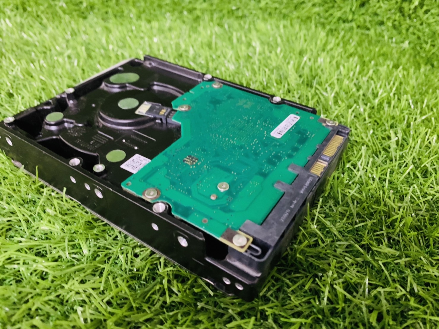 ฮาร์ดดิสก์ 300GB 15000RPM 6Gbps 3.5" SAS Hard Drive สินค้ามีประกัน