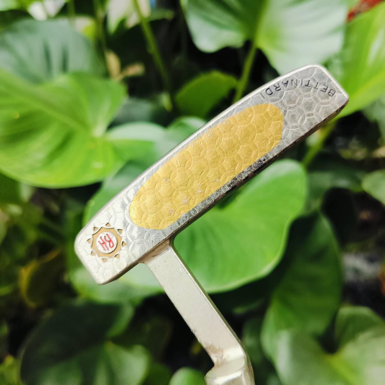 PUTTER Ben Hogan Bettinardi BHB6-CC ความยาว 35 นิ้ว สุดยอดพัตเตอร์แห่งยุค การออกแบบที่แสนละมุน และเหรือชั้น การฟอลโล่ทรูที่แสนสบาย ชดเชยสูงมาก ไม้กอล์ฟพรีเมี่ยมมือสอง ของแท้ By NakaraLuxurious