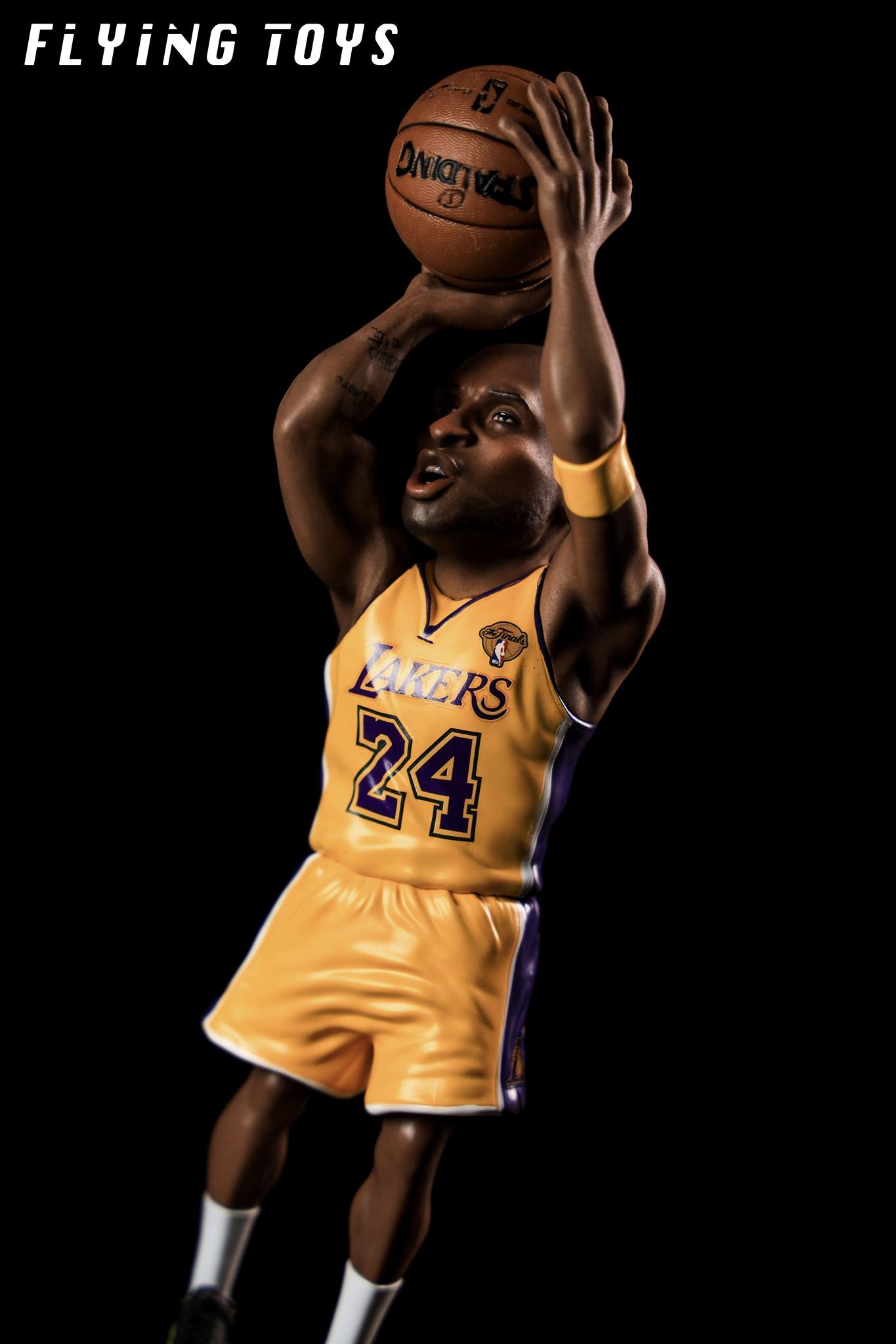 [สั่งจอง]FLYING TOYS FT-003 1/9 : Kobe Figure Statue