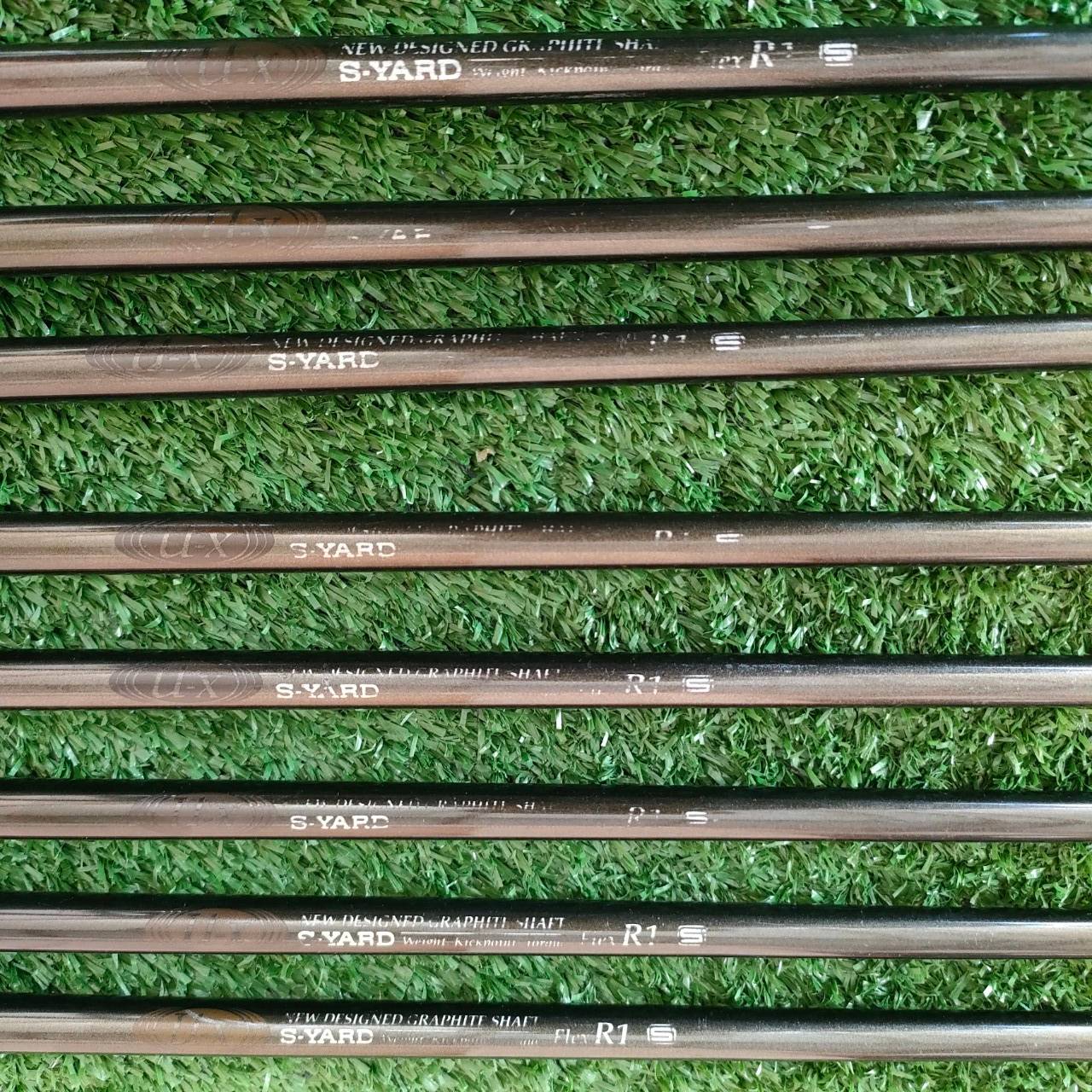 ชุดเหล็ก S-YARD U-X มีเหล็ก 5-9 เเละ PW SW ก้าน UX-YARD FLEX R1 เหล็กสุดพรีเมี่ยมจากญี่ปุ่น ปัจจุบันหายากมากๆ ตีดีและตีไกลกว่าปกติ 1 เบอร์ สภาพสวยสมบูรณ์ เดิมๆเลยครับ
