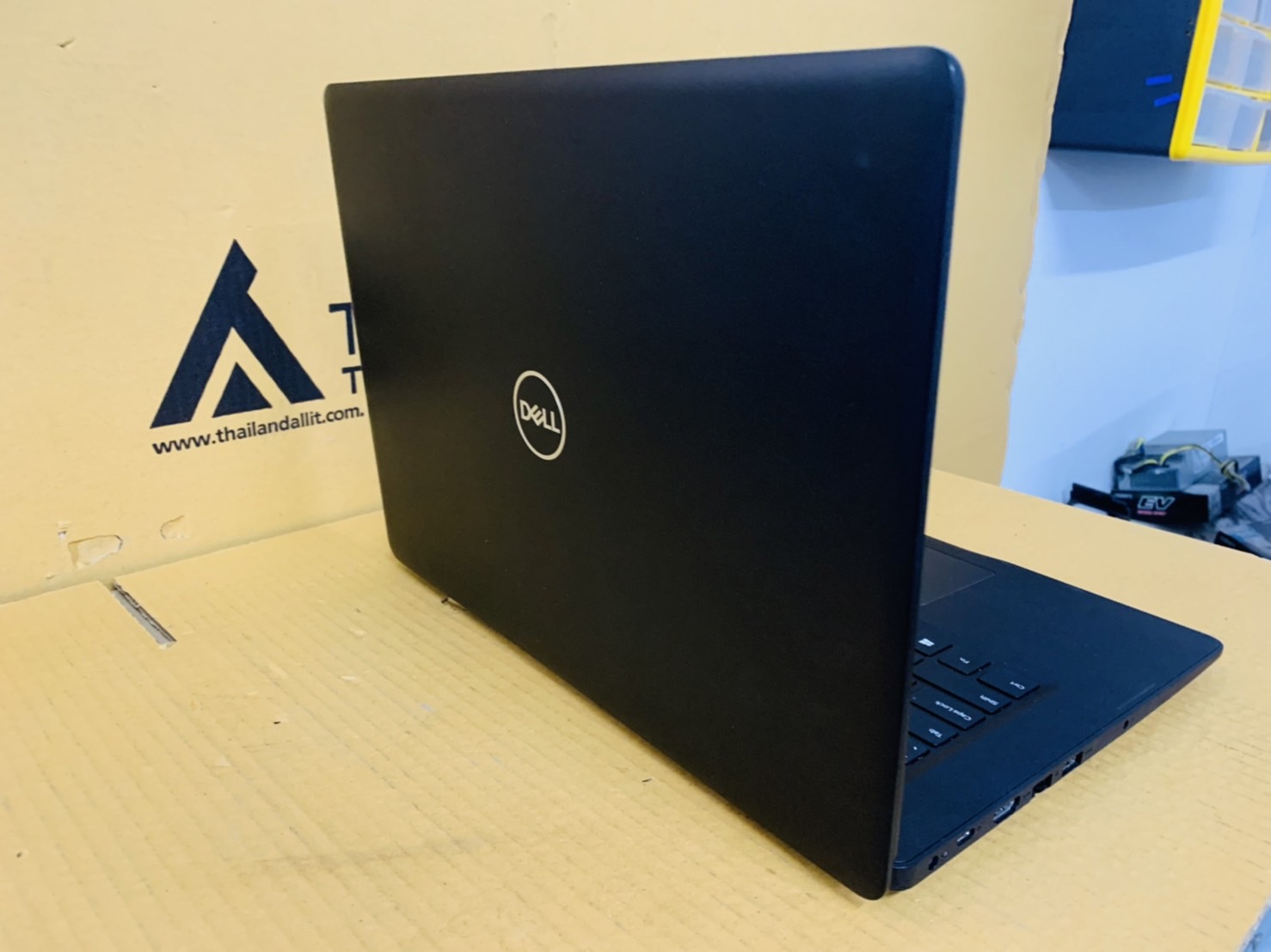 โน้ตบุ๊ค Notebook DELL Latitude 3490 - 14 inch HD แถม กระเป๋า + Moues