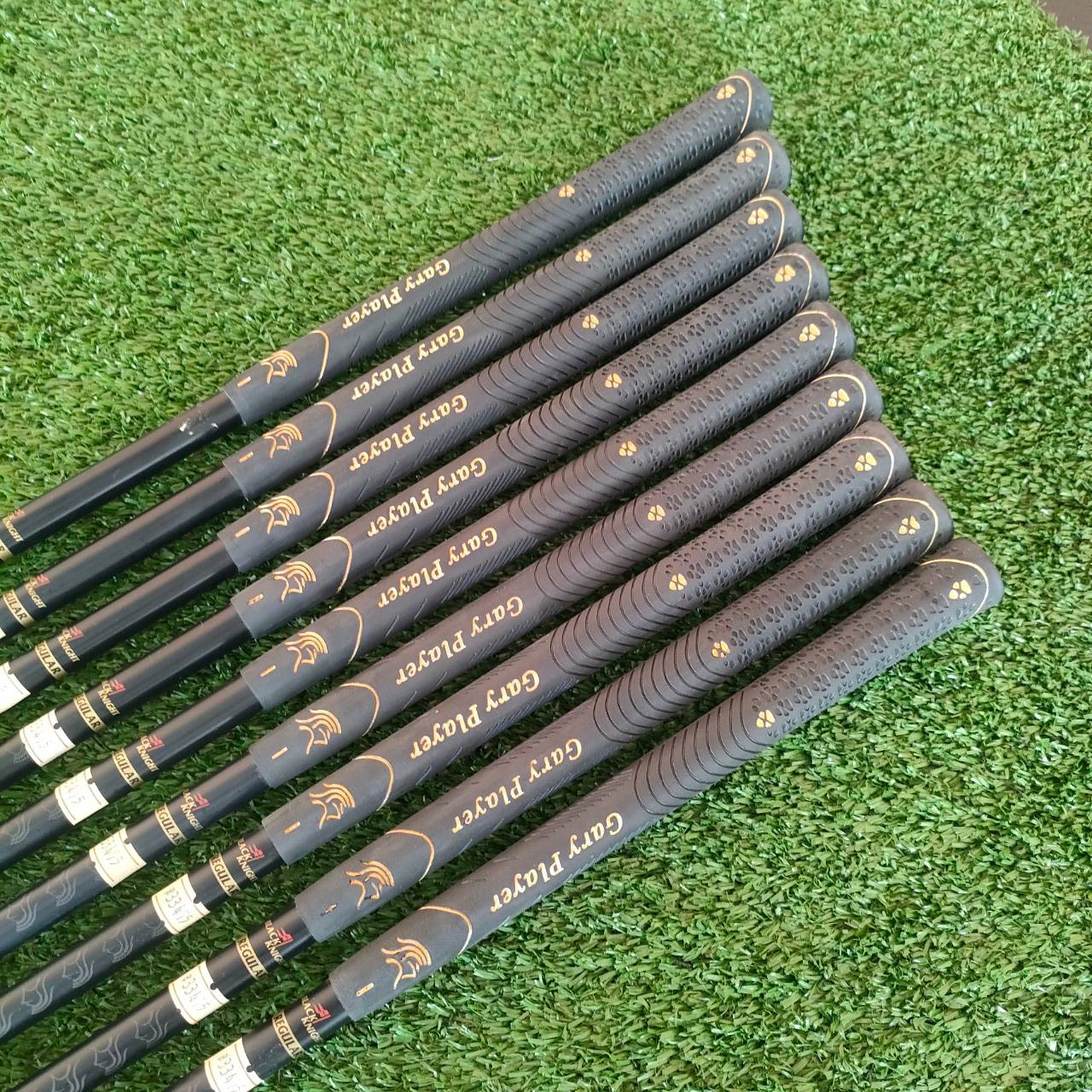 ชุดเหล็ก GARY PLAYER BLACK KNIGHT ของใหม่!! มีเหล็ก 3-9 เเละ PW SW ก้าน BLACK KNIGHT FLEX R ไม้กอล์ฟมือหนึ่ง ของแท้ BY NakaraLuxurious