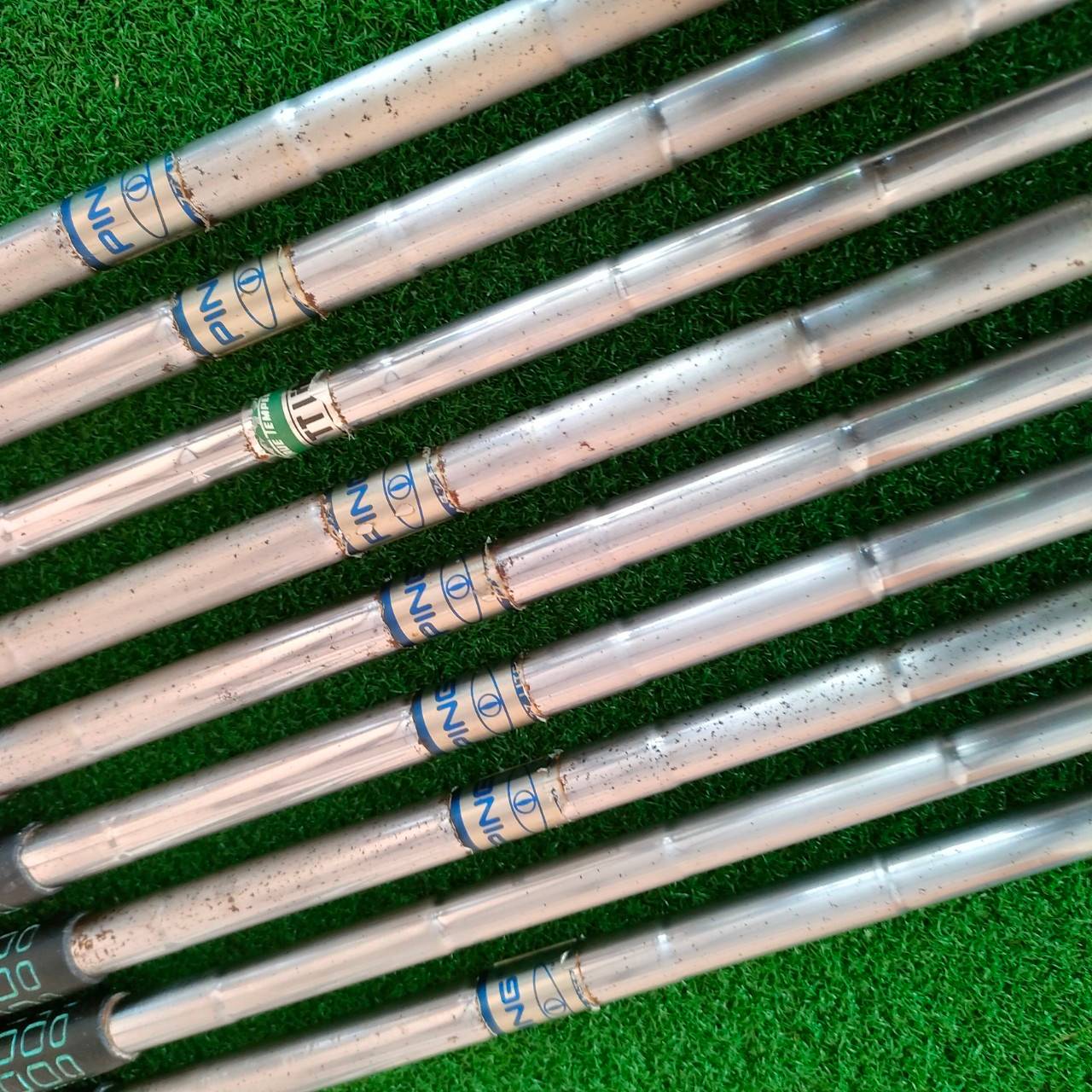 ชุดเหล็ก PING EYE รุ่นแรก มีเหล็ก 3-9 เเละ PW SW สุดคลาสสิค สภาพเดิมมาก ก้านเดิมทุกอย่างครับ ตีดีที่สุด สปินจัดมาก