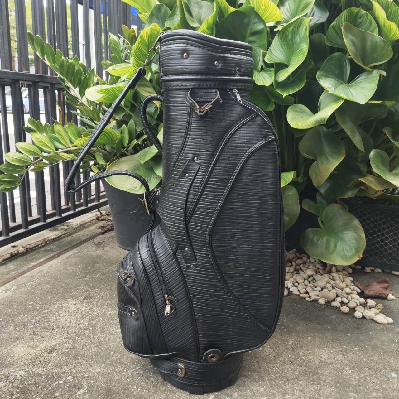 ถุงกอล์ฟ ARLUX the best golf มือสอง หนังสวยมาก เรียบหรู