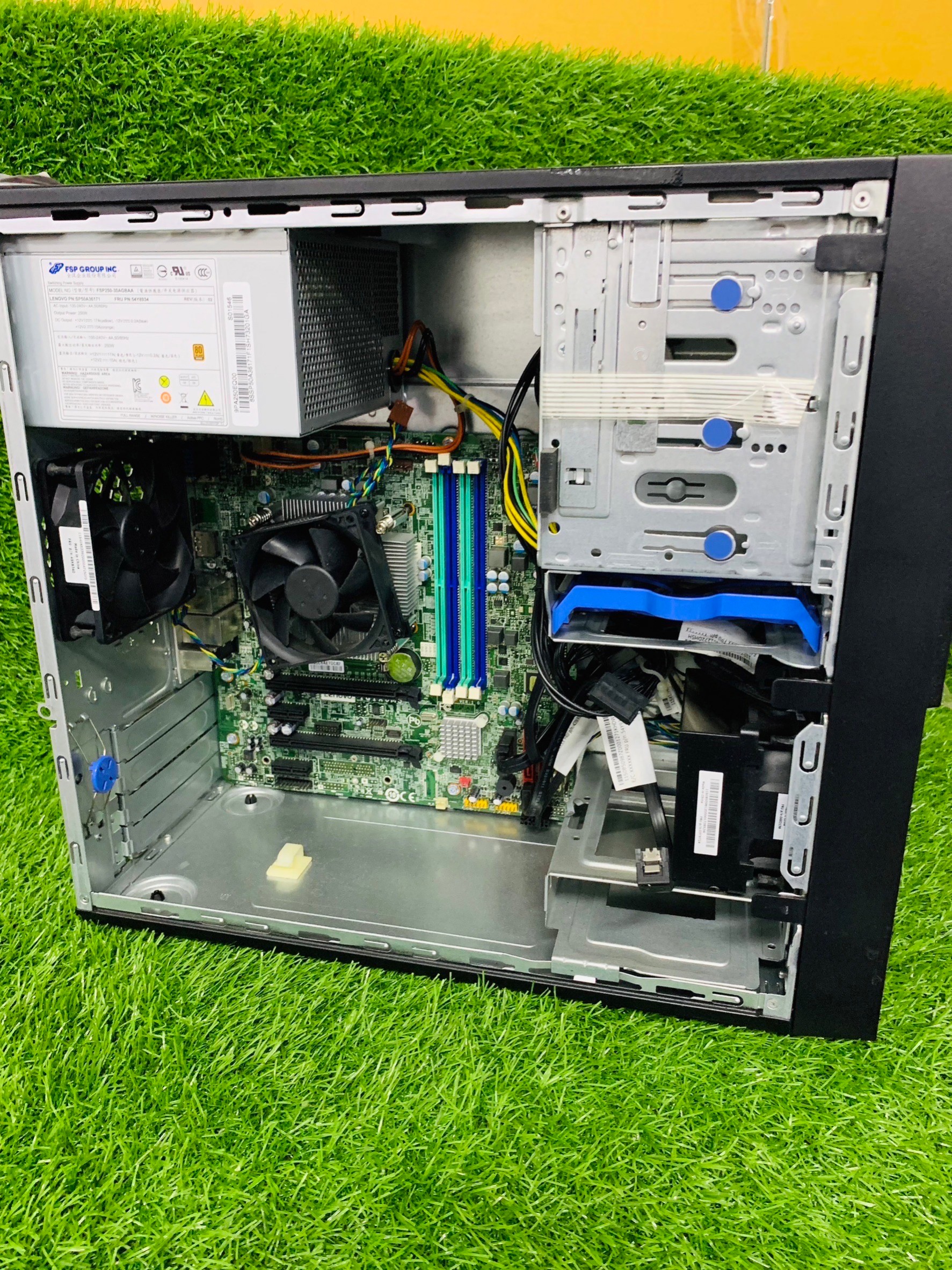 เซิร์ฟเวอร์ SERVER Lenovo ThinkServer TS150 Intel Xeon E3-1225 V5
