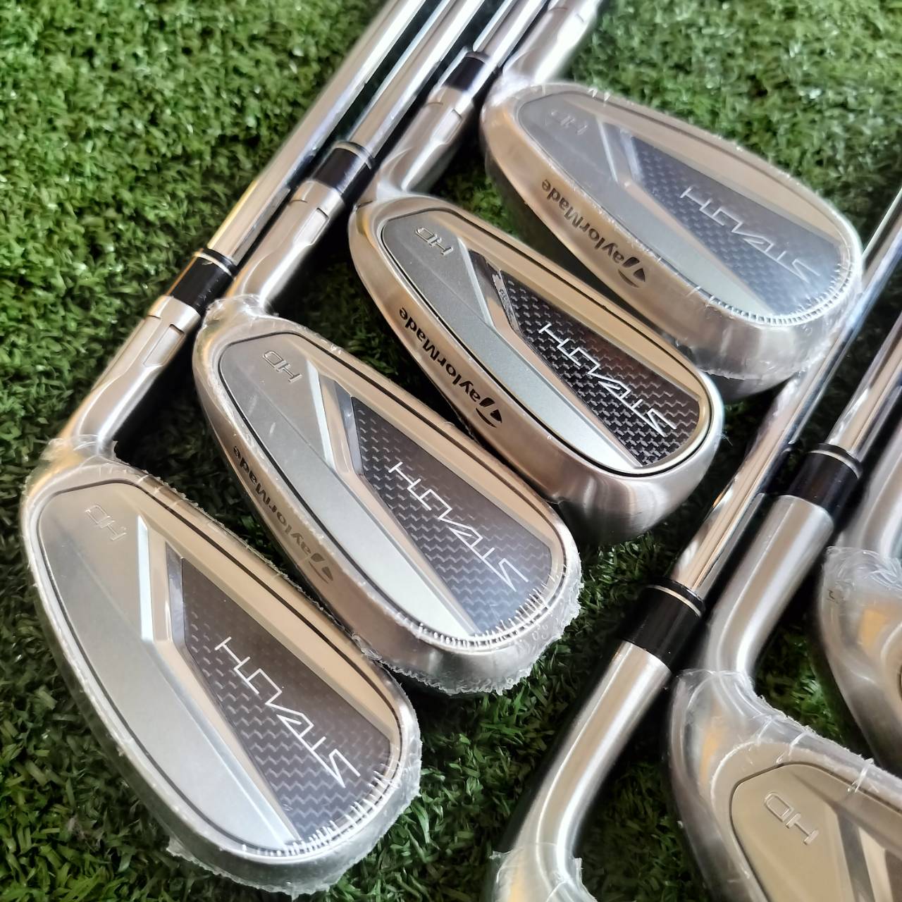 ชุดเหล็ก Taylormade STEALTH HD (High Draw) ชุดนางฟ้า แกะเพียงแค่เหล็ก 7 เท่านั้น ตีง่ายที่สุดของแบรนด์ Taylormade ไม้กอล์ฟพรีเมี่ยมมือสอง ของแท้ By NakaraLuxurious