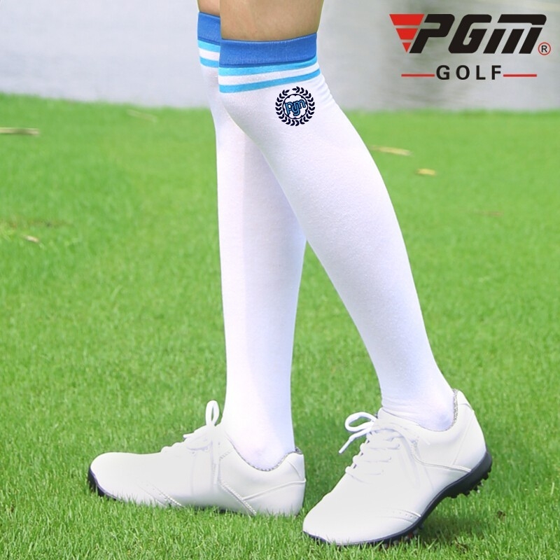 ถุงเท้ากอล์ฟแบบยาว WOMEN ‘S SOCK PGM WZ005 ผลิตจากวัสดุเกรดเอ ใส่นุ่มสบาย ยืดหยุ่นได้ดี ไม่อับชื้น (1 pair)