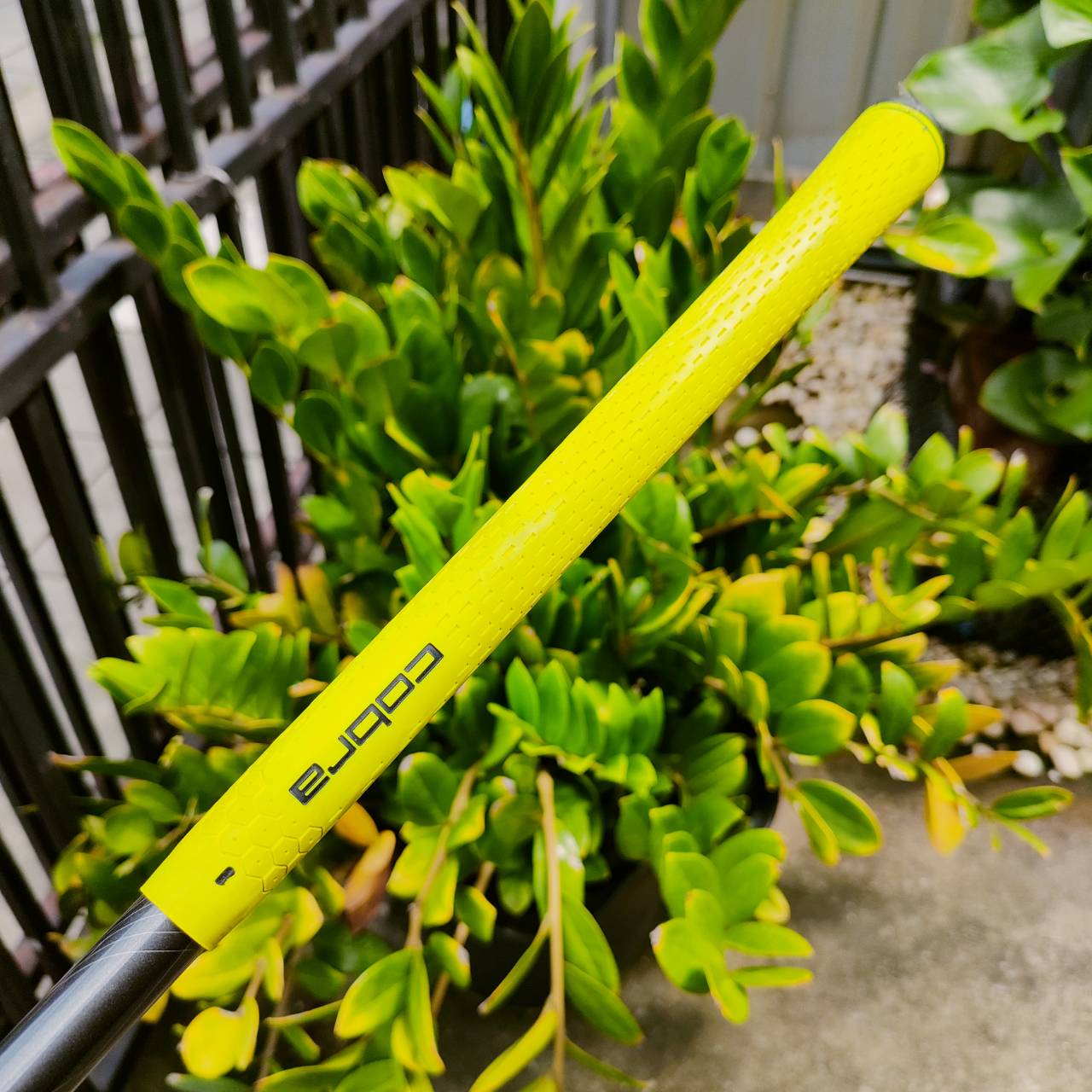 FW5 COBRA BAFFLER T-RAIL ก้าน TOUR AD FLEX S แค่ก้านก็คุ้มแล้วค่ะ ตีดีมากๆ หัว COBRA ตีทั้งง่าย และตีสนุก ไม้กอล์ฟพรีเมี่ยมมือสอง ของแท้ By NakaraLuxurious