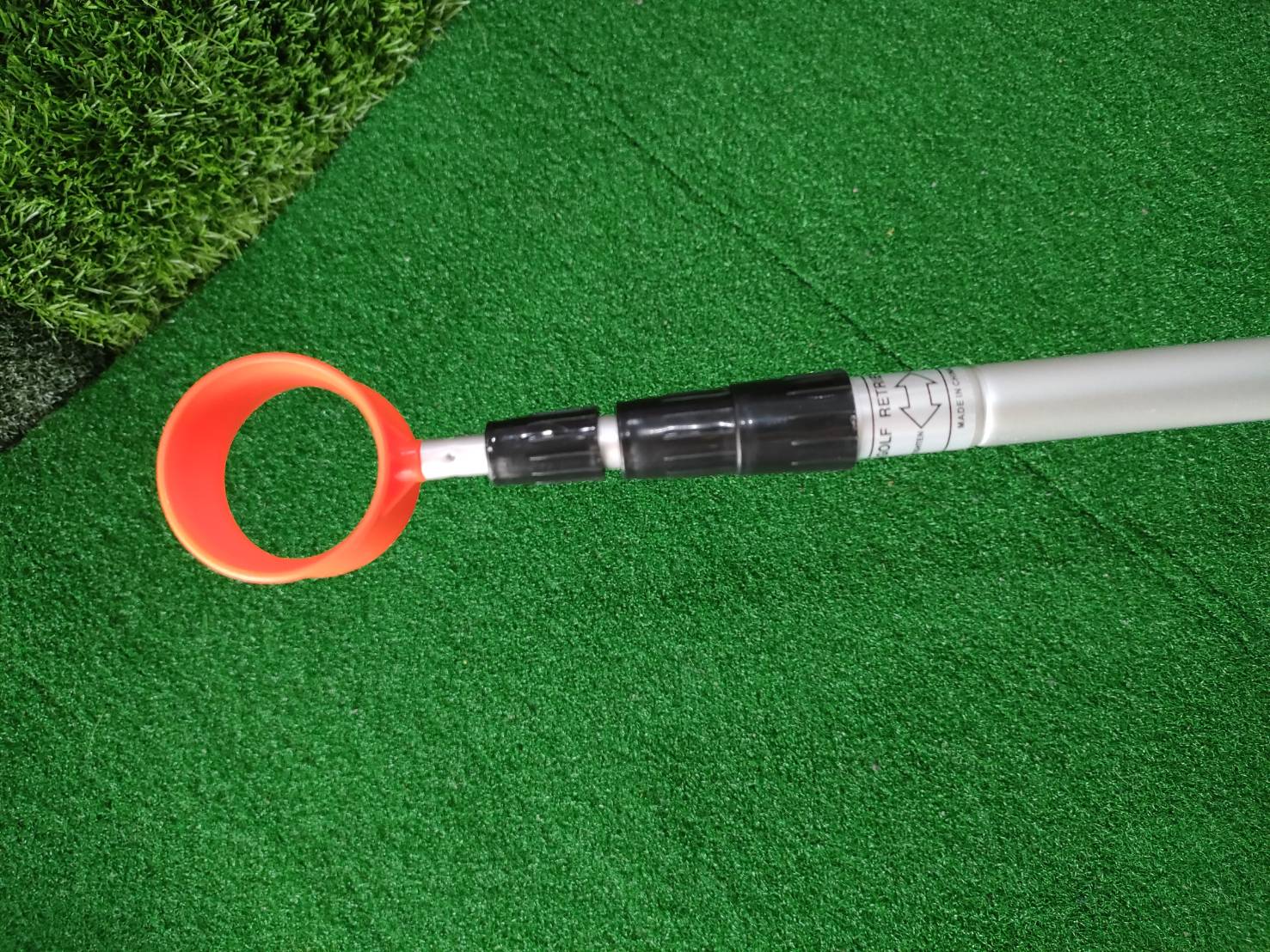 อุปกรณ์เก็บลูกกอล์ฟ LQQ002