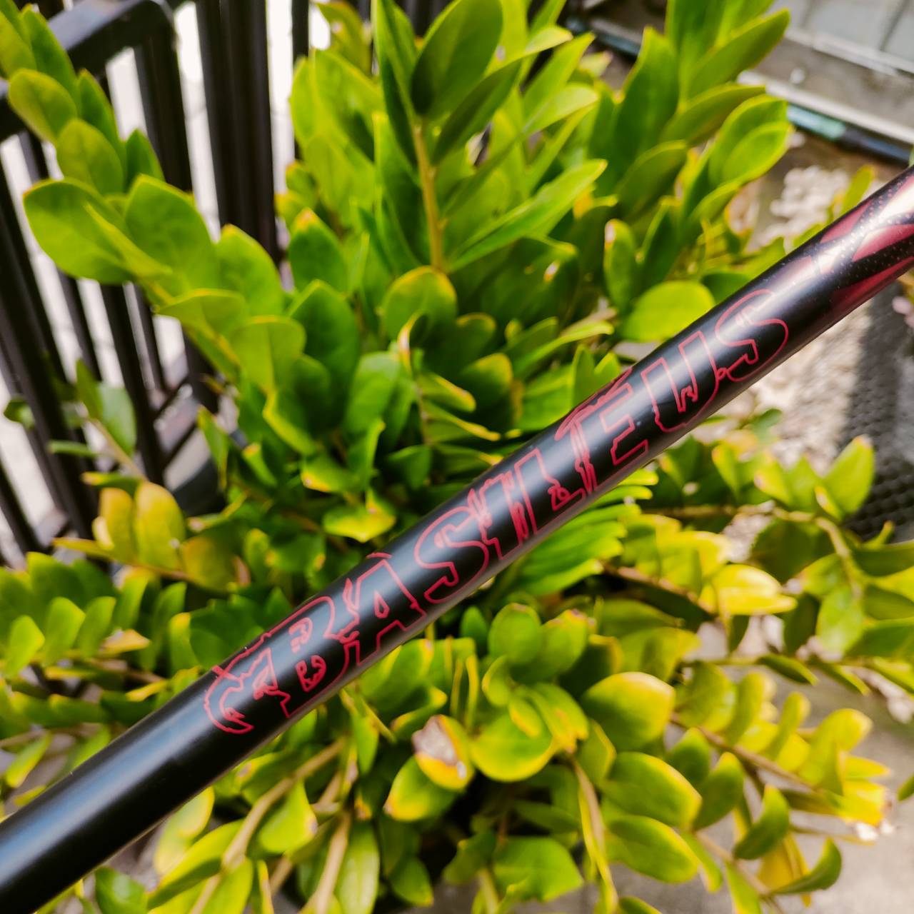 Driver Callaway MAVRIK องศา 9 ก้าน BASILEUS 40 กรัม FLEX S ก้านสุดโหดตีไกลเร่งสปีดดีมากๆ สุดยอดของดีจัดๆ ที่ราคาเบามากๆ สภาพสวยนางฟ้า กระดองเคฟล่าทั้งชิ้น มาพร้อม COVER แท้เดิมตรงรุ่น ไม้กอล์ฟพรีเมี่ยมมือสอง ของแท้ By NakaraLuxurious