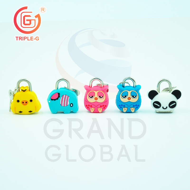 Triple-G พวงกุญแจ แม่กุญแจล็อคกระเป๋า หุ้มยาง ลายสัตว์