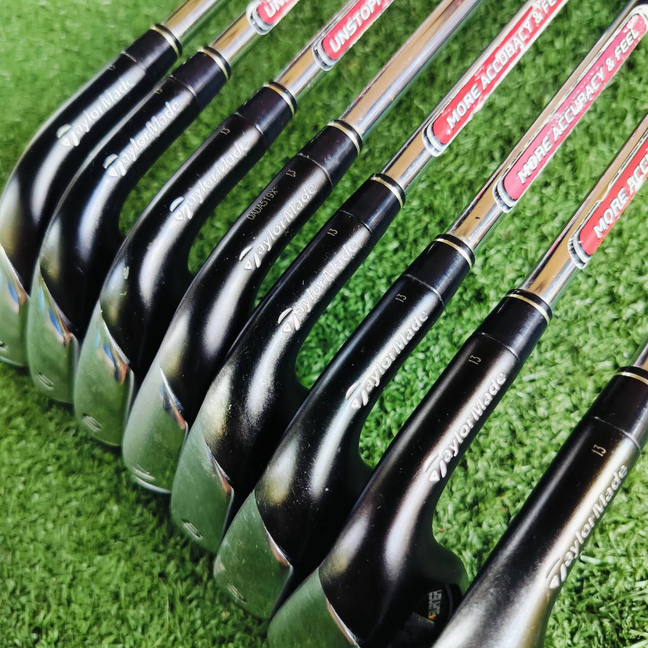 ชุดเหล็ก Taylormade BURNER 2.0 เป็นชุดที่พัฒนาปิดจุดอ่อนรอบด้าน ตีสนุกขึ้นมาก เข้าบอลแน่นขึ้น และได้ระยะทางที่ไกลขึ้นอย่างเห็นได้ชัด ไม้กอล์ฟพรีเมี่ยมมือสอง ของแท้ By NakaraLuxurious