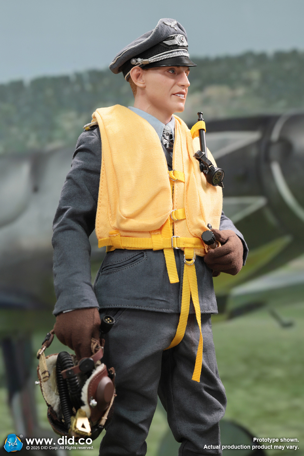 [สั่งจอง] DID 1/6 : WWII German - D80190 : Luftwaffe Ace Pilot – Erich Hartmann