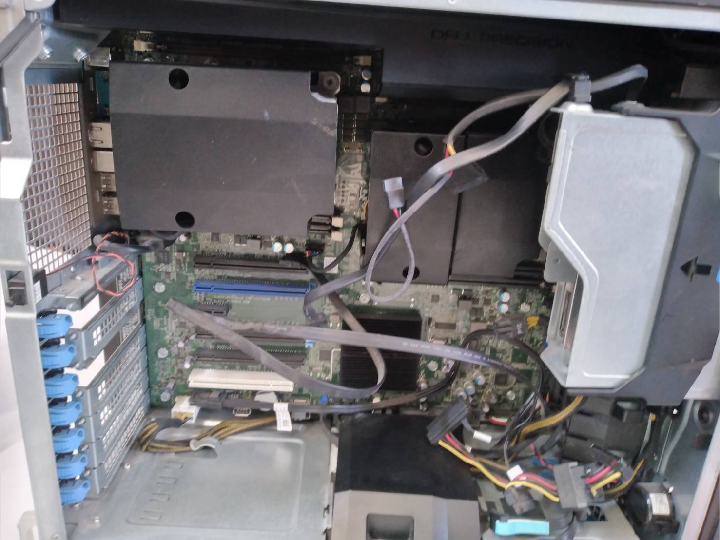 Dell Workstation T5600