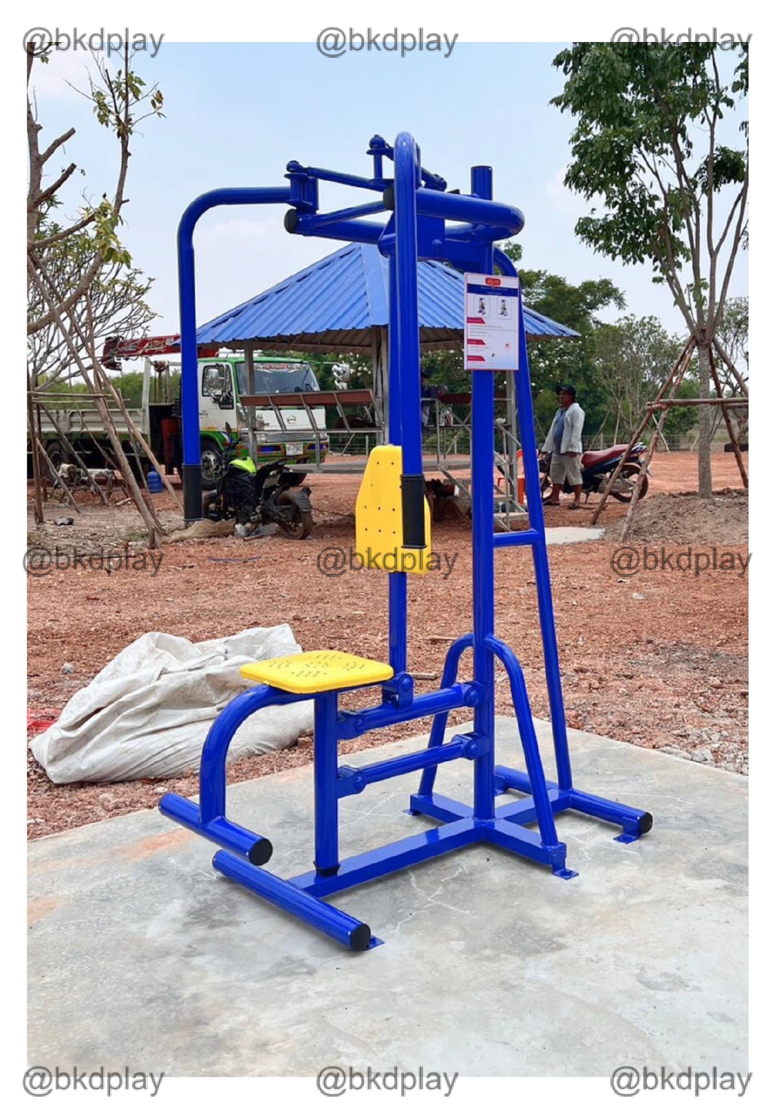 cattalog แคตตาล็อกเครื่องออกกำลังกายกลางแจ้ง เหล็กท่อดำ สั่งทำตามสีที่ต้องการได้ อุปกรณ์ออกกำลังกาย สนามกีฬา สนามเด็กเล่น รับผลิตเครื่องออกกำลังกายผู้ใหญ่