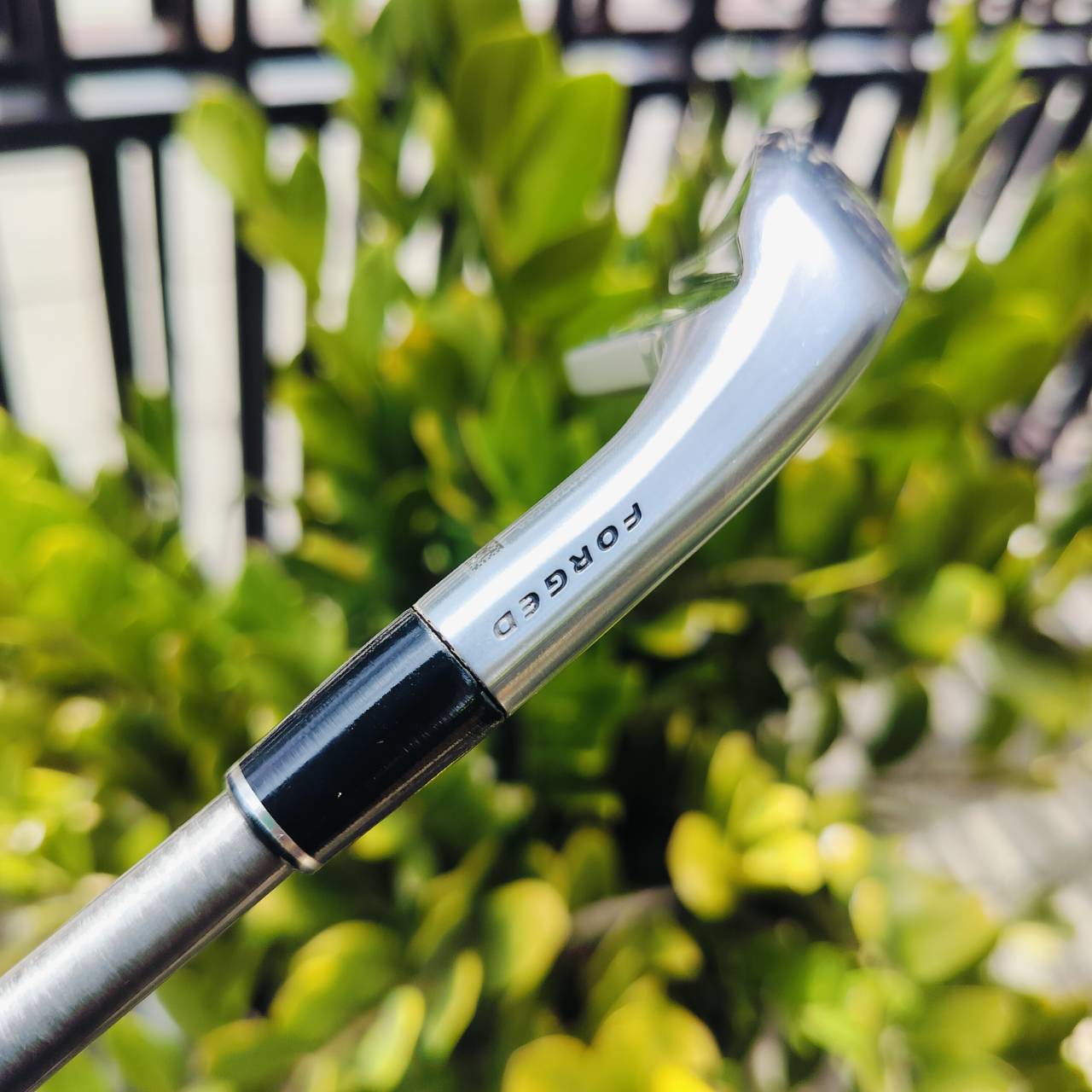 เหล็กไฮบริด SRIXON ZU85 เป็น U3 องศา 20 FORGED เป็นเหล็กยาวกึ่งไฮบริด ตีแม่น สปินจัด ตีง่ายเหมือนไฮบริด แต่ตีแม่นยำ ตกหยุด ไม้กอล์ฟพรีเมี่ยมญี่ปุ่นมือสอง By NakaraLuxurious