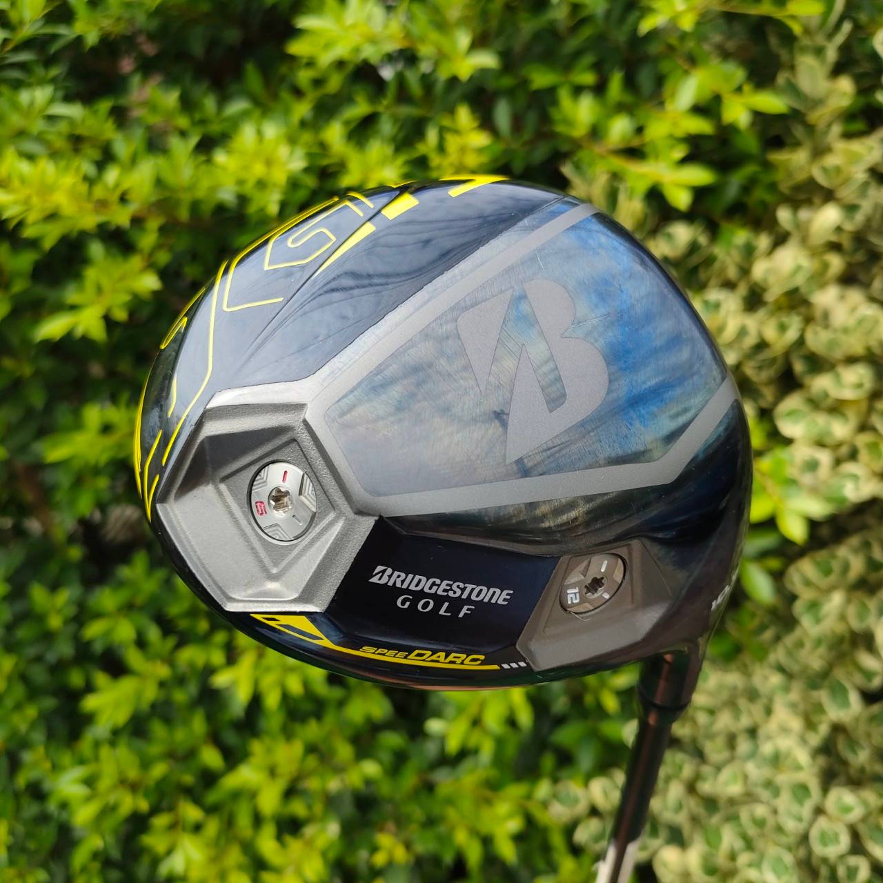DRIVER BRIDGESTONE JGR องศา 10.5 ก้าน ALDILA FLEX S หัวญี่ปุ่นที่ตีมันส์สุดขีด งานปราณีต วัสดุสุดพรีเมี่ยม และไขปรับได้ด้วย หน้าเลเซอร์ลดไซด์สปินได้ดี ตีตรง ตีไกลจัดๆ