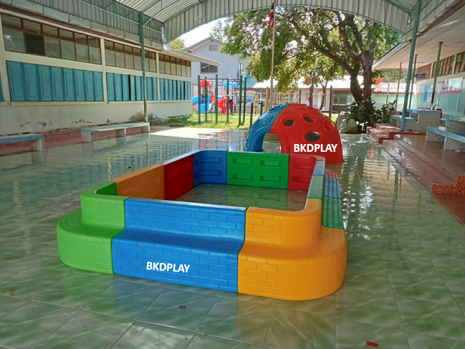 ลูกโลกปีนป่าย, อุโมงค์ของเล่น อุโมงค์กลมพลาสติก , ของเล่นสนาม กลางแจ้งและในร่ม