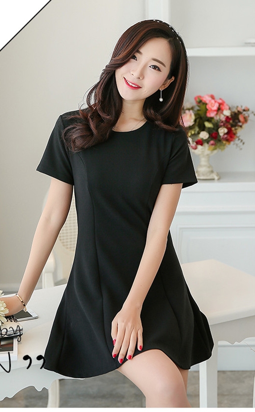 ชุดเดรสแฟชั่นเกาหลีสีดำ ผ้าหนาเนื้อดี ไม่บาง สีดำ