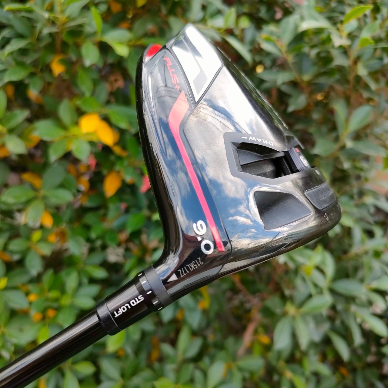 DRIVER TAYLORMADE STRATH PLUS + องศา 9 ก้าน HZRDUS SMDK สภาพสวยมาก สุด!!!