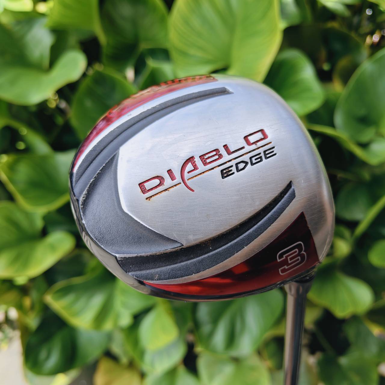 ไม้ 3 Callaway Diablo Edge Variable Face Thickness (VFT) เพิ่มความเร็วบอลทั่วทั้งหน้าไม้
