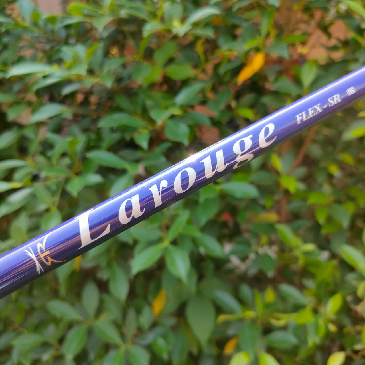FULLSET LAROUGE FORGED ทั้งชุดประกอบด้วย หัวไม้ 1 ,4 ,7 ก้าน LAROUGE FLEX SR