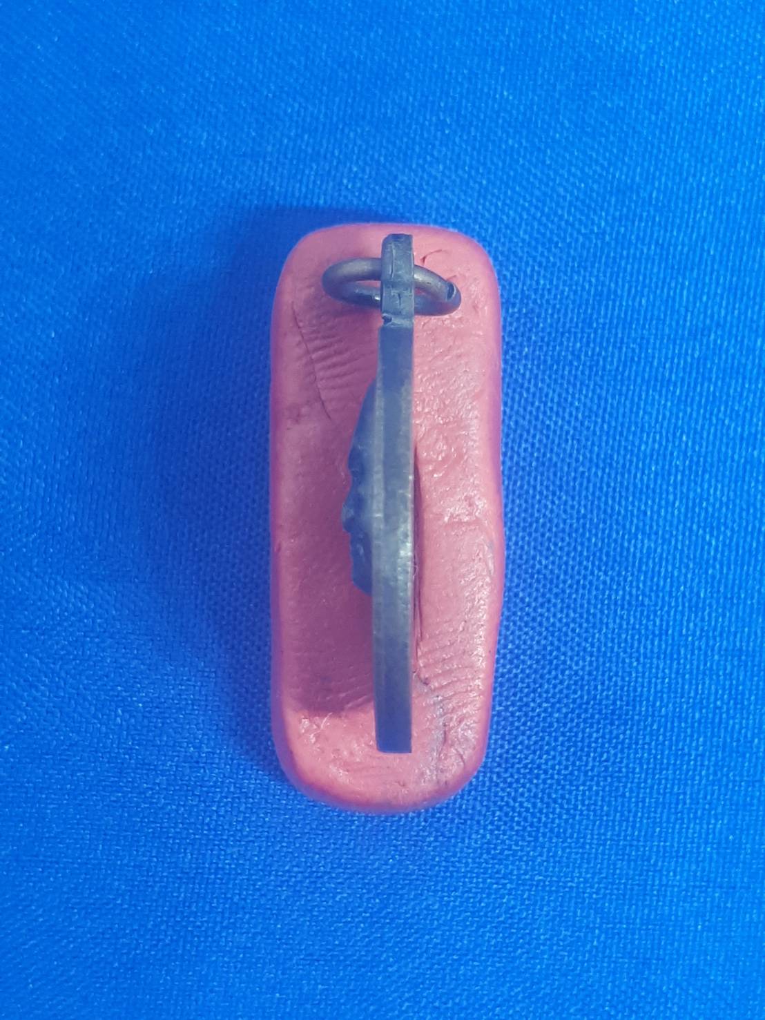 เหรียญ พระ บริสุทธ ศีลาจารณ์ หลวงพ่อ วัน มะนะโส วัด ประสิทธิชัย ท่าจีน รุ่น ยกฉัตรทองมณฆปหลวงพ่อวัน ตรัง ปี2551 200.-