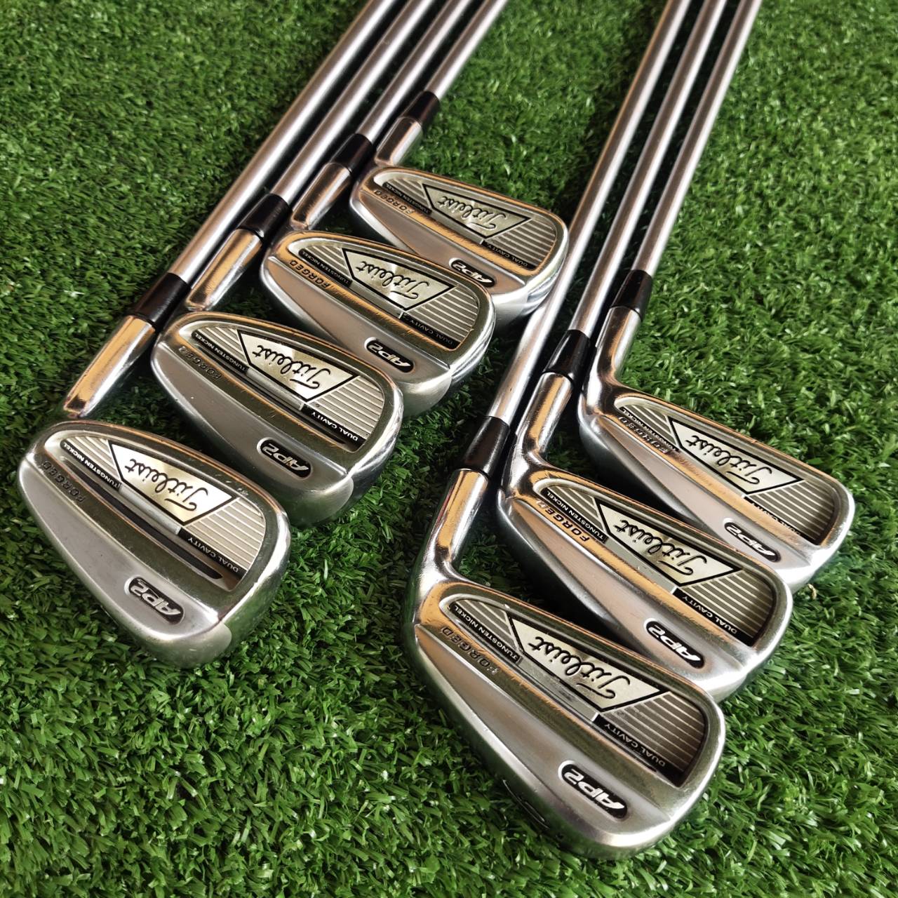 ชุดเหล็ก Titleist AP2 FORGED ก้าน PROJECT X 5.5 ชุดเหล็ก FORGED ที่มี DUAL CAVITY ได้ฟีลลิ่งพรีเมี่ยม นุ่มจัดและตีตรงมากๆ ไม้กอล์ฟพรีเมี่ยมมือสอง ของแท้ By NakaraLuxurious
