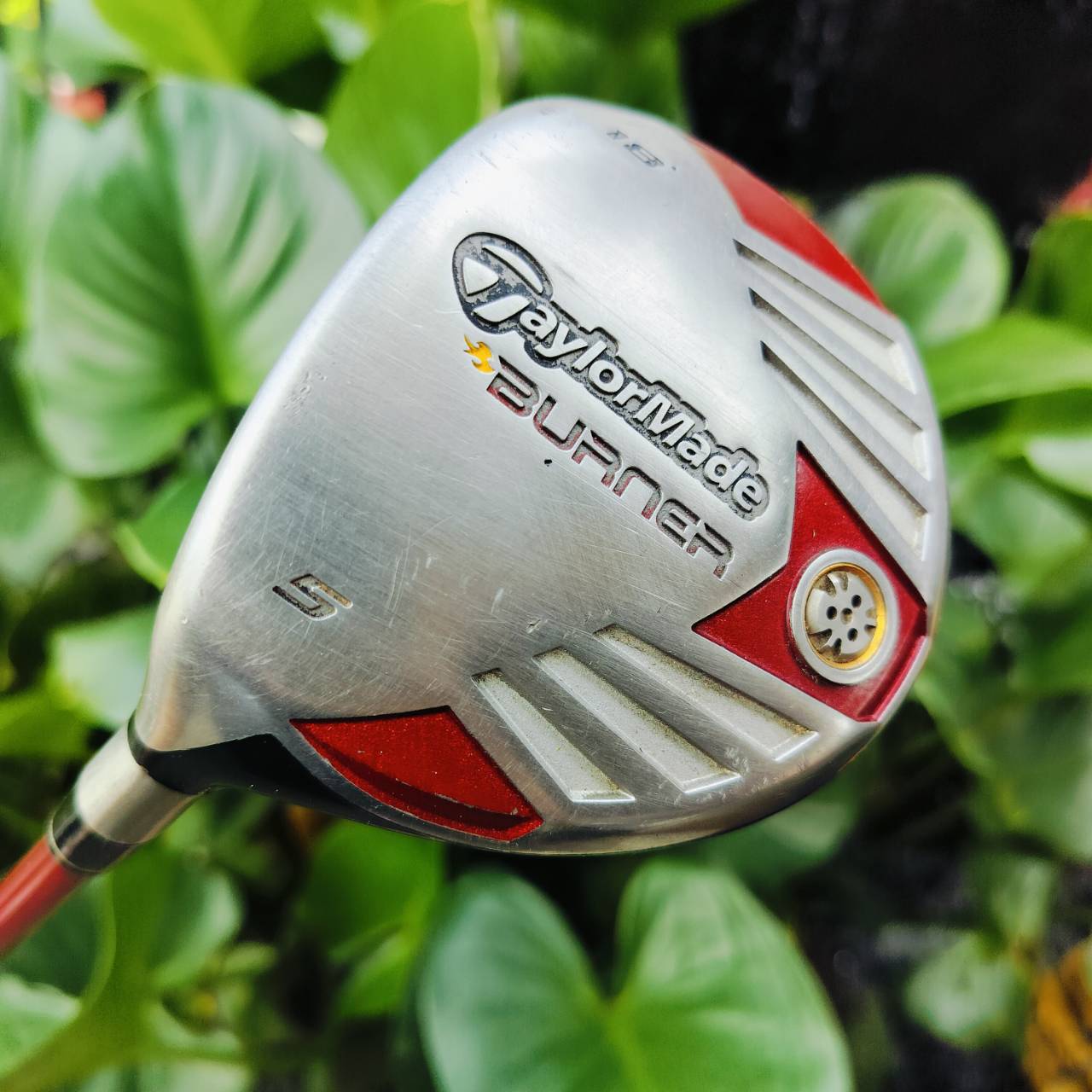 *** ไม้กอล์ฟมือซ้าย *** FW5 Taylormade BURNER องศา 18 กระดองเคฟล่า จุด CG ต่ำ ตีลอยง่ายมาก ไม้กอล์ฟพรีเมี่ยมมือสอง ของแท้ By NakaraLuxurious
