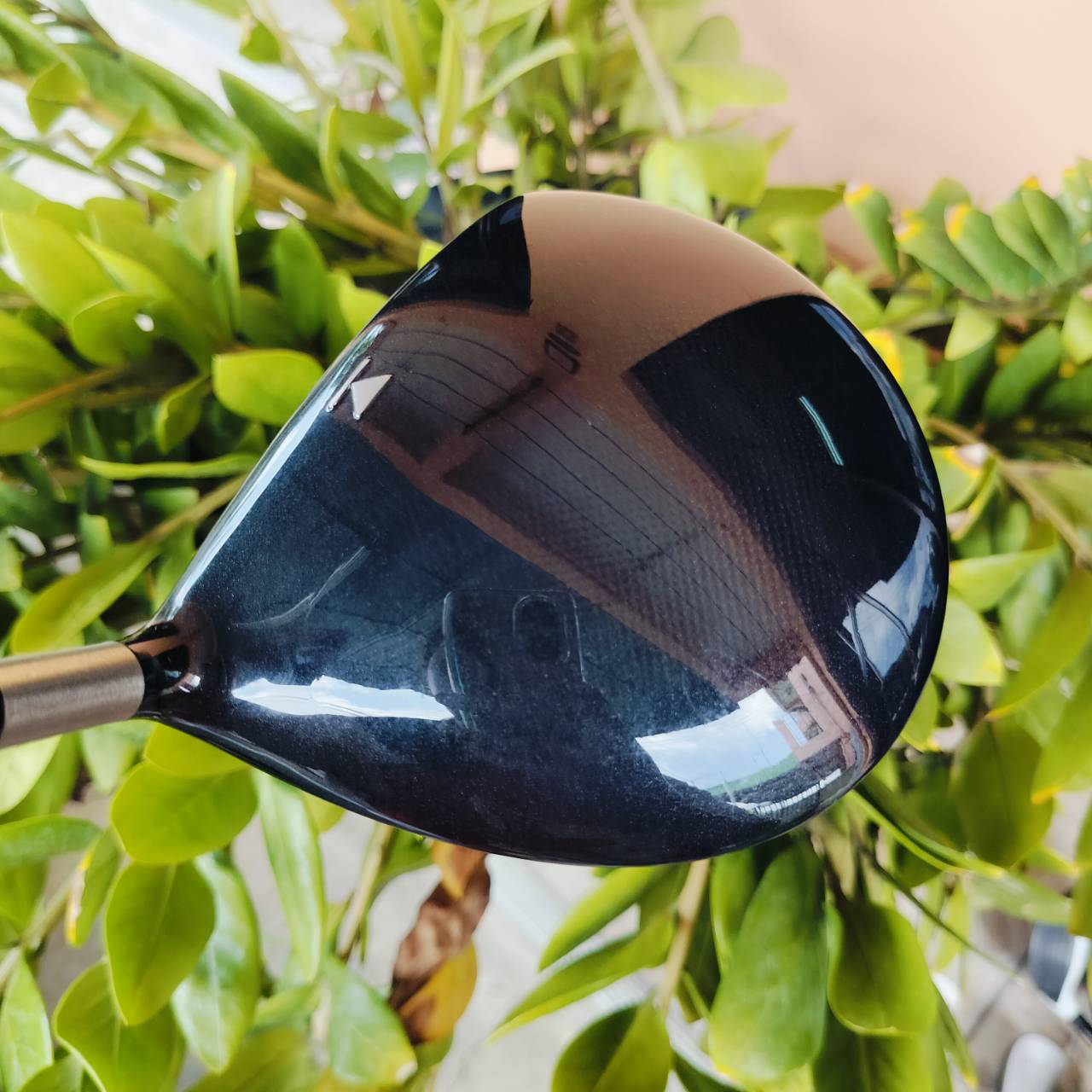 Driver Titleist 909 D COMP องศา 9.5 ก้าน MATRIX OZIK XCON-6 FLEX S กระดองเคฟล่า คาร์บอนคอมโพสิท ดึงจุด CG ให้ต่ำ และลึก ตีโดนดีมากๆ ไม้กอล์ฟพรีเมี่ยมมือสอง ของแท้ By NakaraLuxurious