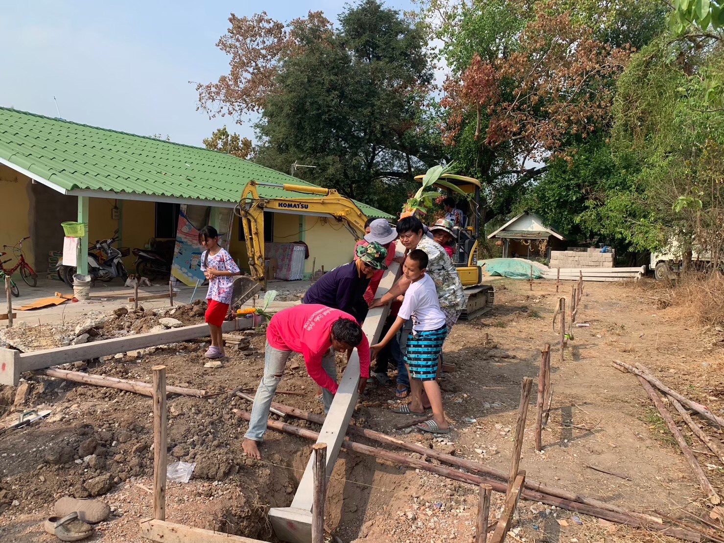 งานสร้างบ้านให้สามเณรพราหมณ์