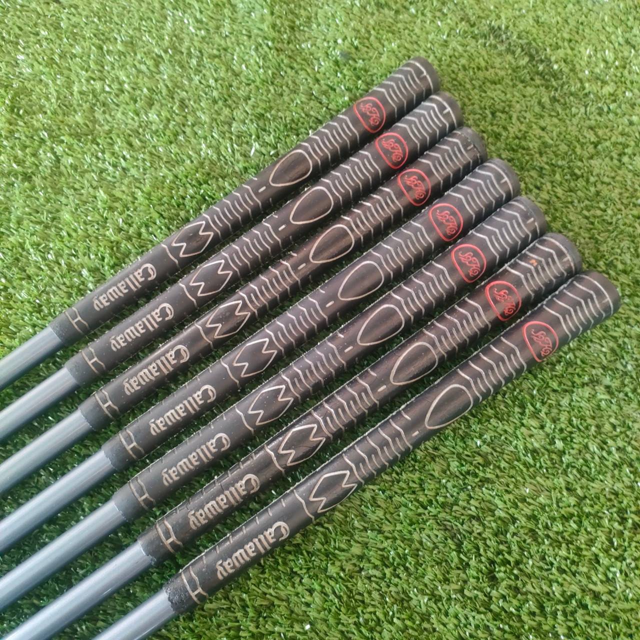 ชุดเหล็ก CALLAWAY BIG BERTHA มีเหล็ก 5-9 PW และ SW ก้าน RCH 90 FLEX R รุ่นสร้างชื่อสุดๆของ Callaway Golf เป็นเหล็กที่ตีง่ายมาก CAVITY ใหญ่ ไม้กอล์ฟมือสอง ของแท้ BY NakaraLuxurious