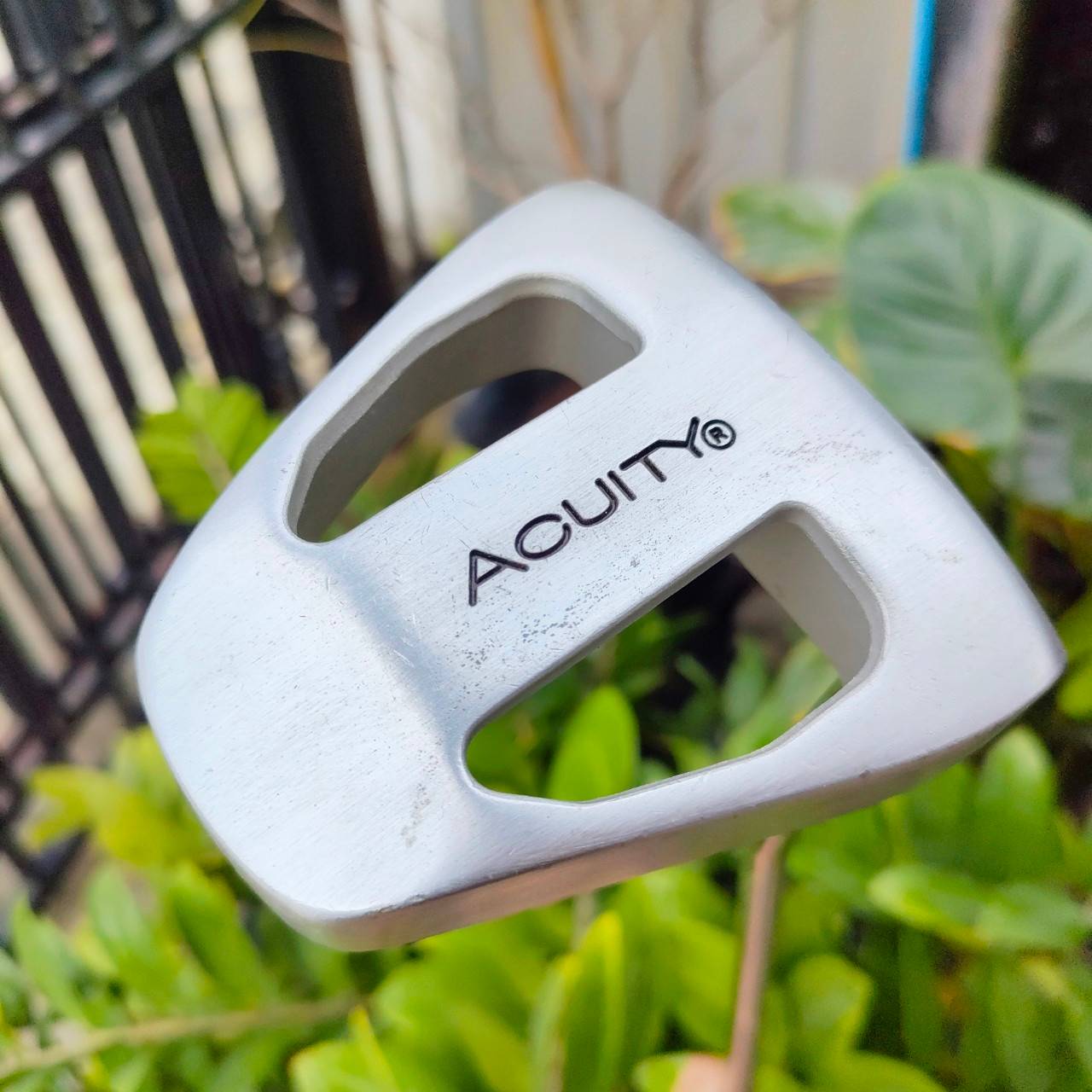 PUTTER ACUITY ยาว 35 นิ้ว *** กริฟเสื่อมสภาพ *** รูปทรงกระจายน้ำหนัก ชดเชย ความผิดพลาดได้อย่างสูงสุด ไม้กอล์ฟพรีเมี่ยมมือสอง By NakaraLuxurious