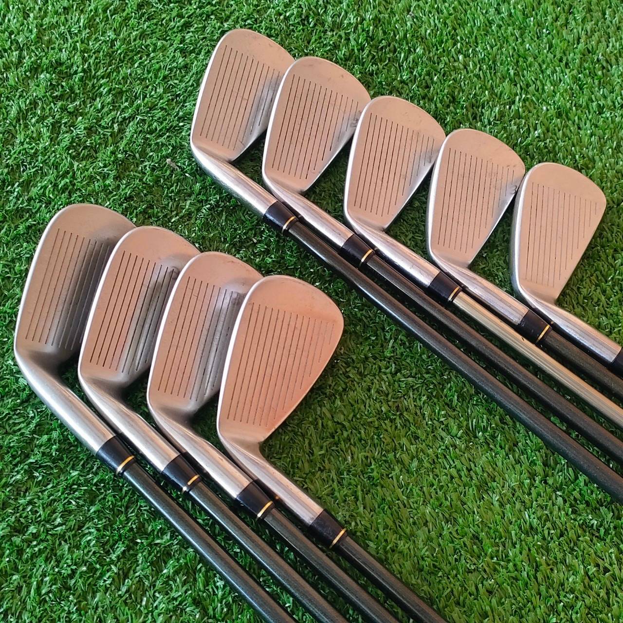 ชุดเหล็ก TAYLORMADE 360 มีเหล็ก 3-9 เเละ PW SW ก้าน TAYLORMADE FT6+ FLEX R R360 เป็นใบใหญ่สุดในซีรี่นี้ เน้นตีง่าย ตีสบายที่สุด CAVITY ลึก และวัสดุพรีเมี่ยม ไม้กอล์ฟมือสอง ของแท้ BY NakaraLuxurious