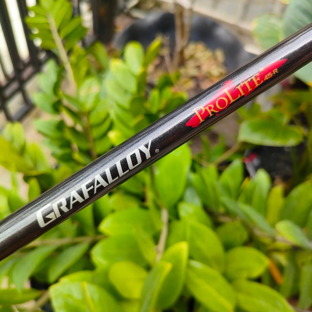 DRIVER KATANA SWORD 300 Ti องศา 10 ก้าน GRAFLLOY PROLITE FLEX R ต้อนตำหรับหน้าเด้ง AS ROLL FACE วัสดุ FORGED TITANIUM ไม้กอล์ฟมือสอง ของแท้ BY NakaraLuxurious