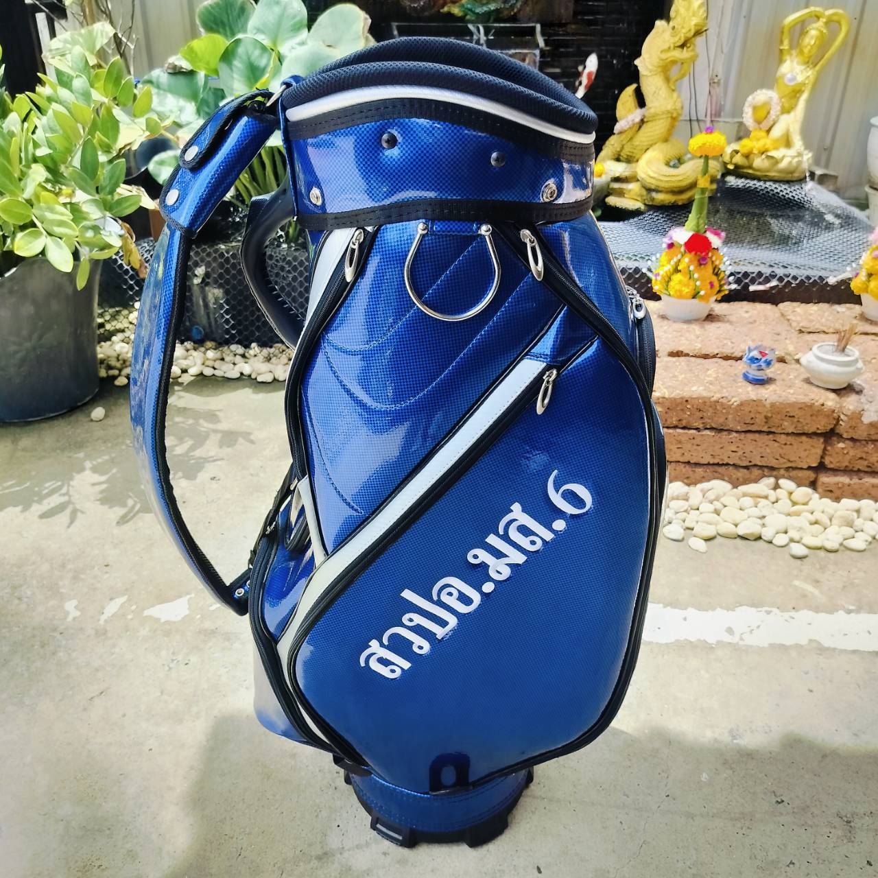 ถุงกอล์ฟ ส.วปอ. ไม่เคยใช้งาน ถุงสวยมาก วัสดุหนังแก้วสุดพรีเมี่ยม ถุง TOUR ใบใหญ่
