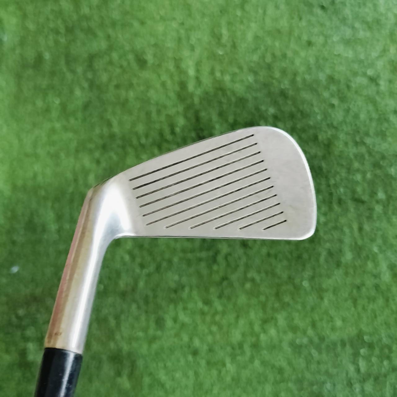 ชุดเหล็ก Taylormade Tour Preferred Forged มีเหล็ก 3 4 5 6 7 8 9 สภาพสวยจัด คลาสสิค ก้าน DYNAMIC GOLD R300 เดิมทั้งชุดเลยค่ะ ไม้กอล์ฟพรีเมี่ยมมือสอง ของแท้ By NakaraLuxurious