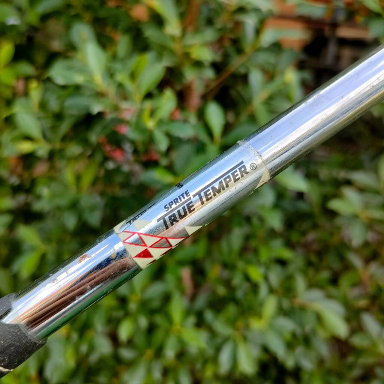 ชุดเหล็ก HOWSON DJ100 มีเหล็ก 3-9 เเละ PW ก้าน TRUE TEMPER SPRITE FLEX R ใบใหญ่ CAVITY ตีง่ายมากครับ