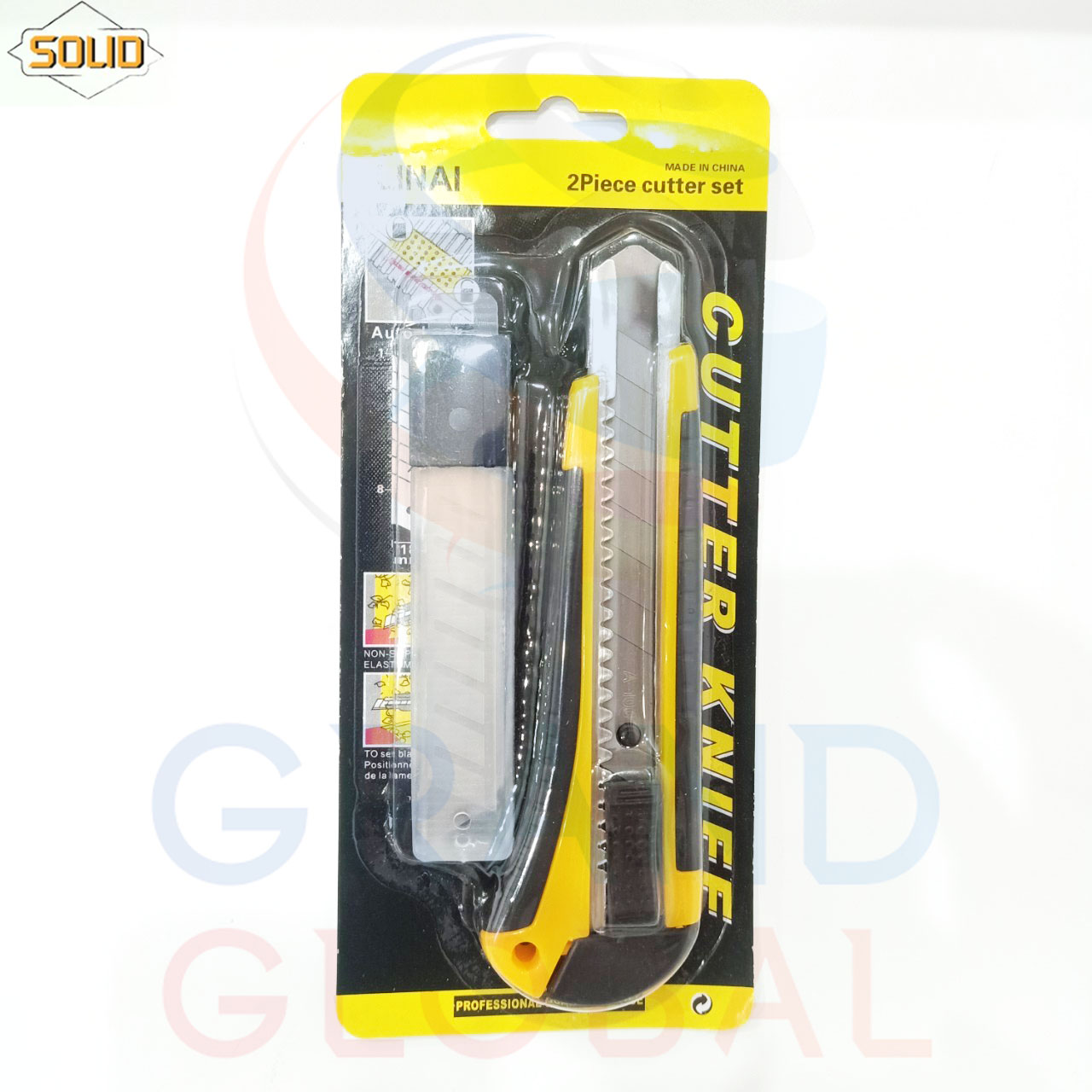 SOLID | คัตเตอร์ พร้อมใบมีด