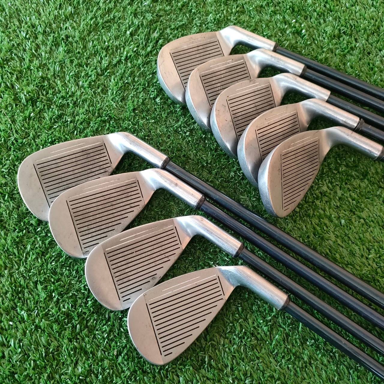 ** ไม้กอล์ฟสำหรับท่านที่ถนัดซ้าย ** ชุดเหล็ก CALLAWAY TRIDENT GOLF มีเหล็ก 3-9 เเละ PW SW ก้าน BCH90 FLEX R เป็นชุดที่ตีง่ายมากๆๆๆ ตีนุ่ม และได้ระยะครับ