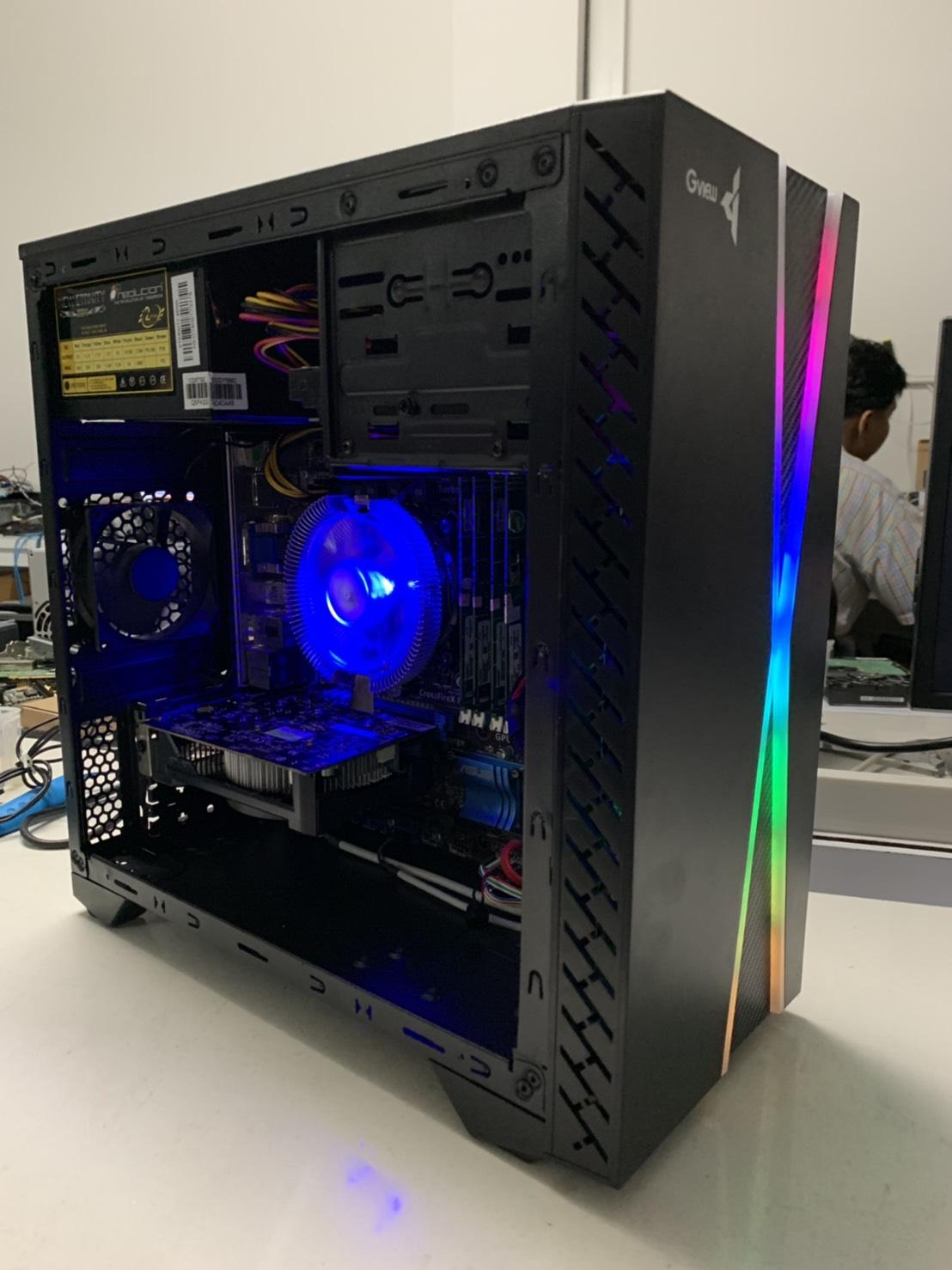 PC เล่นเกมส์ Gview เคสสวย Cpu i7-760 Ram 4 GB HDD 500 GB VGA 1 G