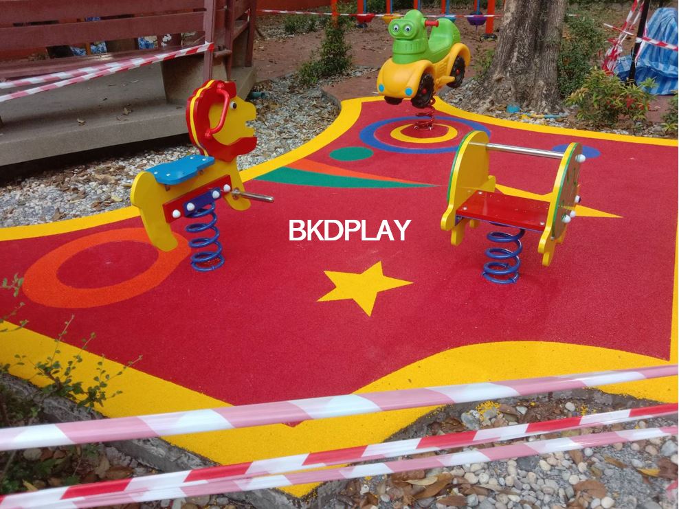 พื้นยาง epdm แบบเม็ดยางเทลวดลาย ทำความหนา10-35มม. ได้ พื้นยางสังเคราะห์ กันกระแทก สนามเด็กเล่นทั้งในร่ม และกลางแจ้ง,สนามกีฬา พร้อมส่ง ราคาโรงงาน