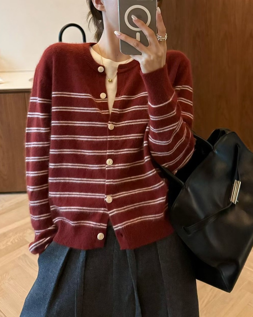 2MUAY SELECT | รุ่น GZ25147 COZY STRIPED BUTTON FRONT CARDIGAN 7 สี