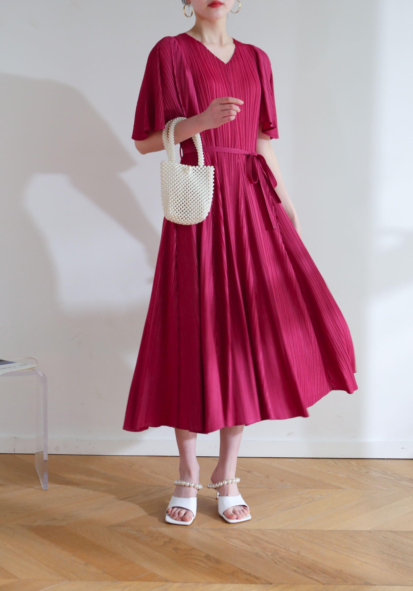 2MUAY รุ่น GJO3653 เดรสผู้หญิง เดรสพลีทคุณภาพ 10สี FREE SIZE V NECK FLARE SLEEVE PLEATED DRESS